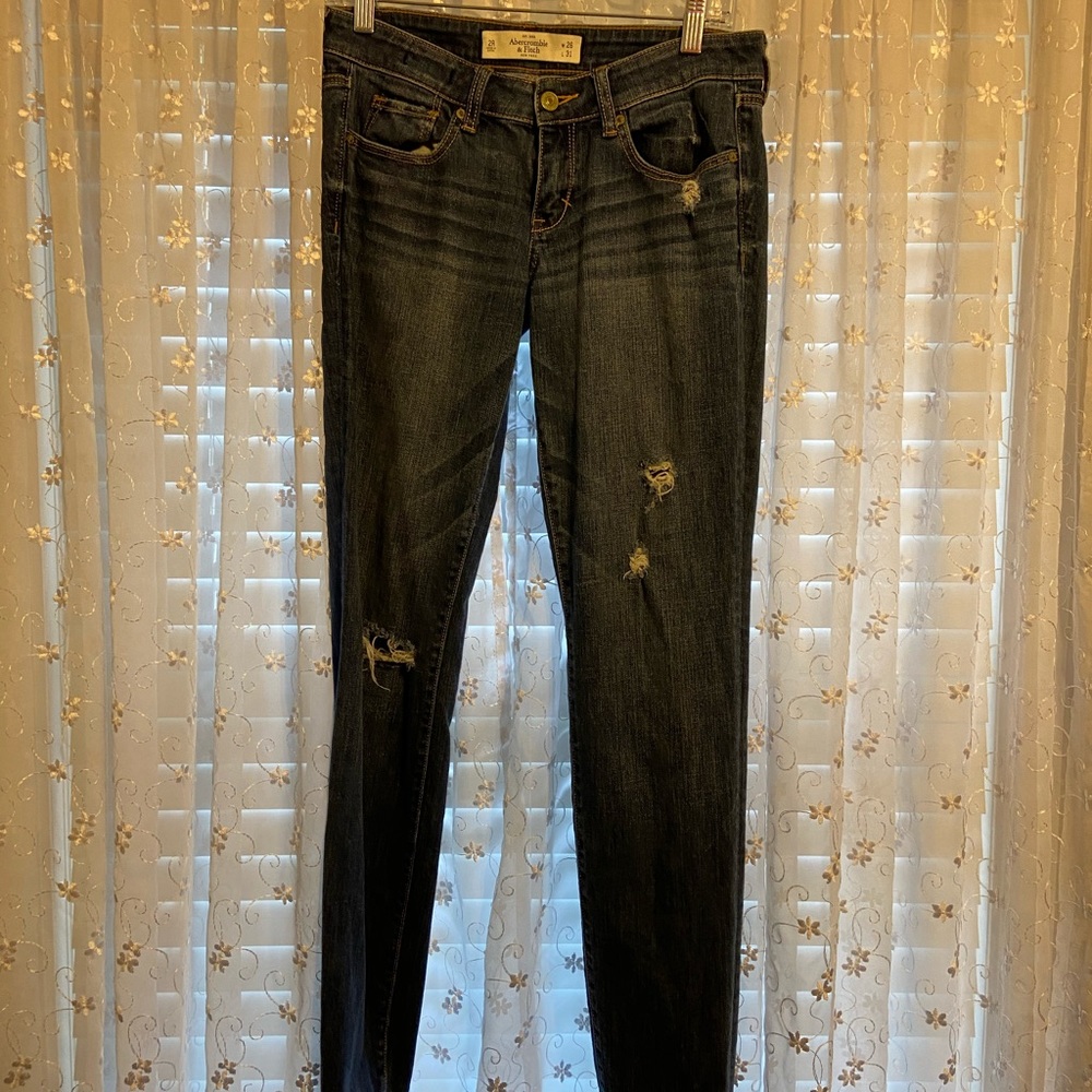 Straight leg medium wash jeans A&F